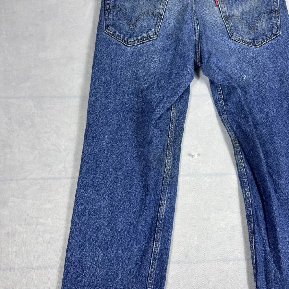Levis levi 550